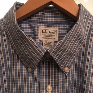 SOLD ON A DIFFERENT PLATFORM. Men’s LL Bean 17-1/2 x 34 Oxford like new